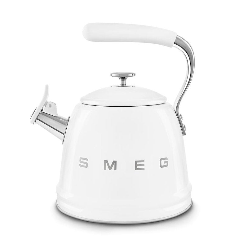 Bollitore Smeg bianco con fischio